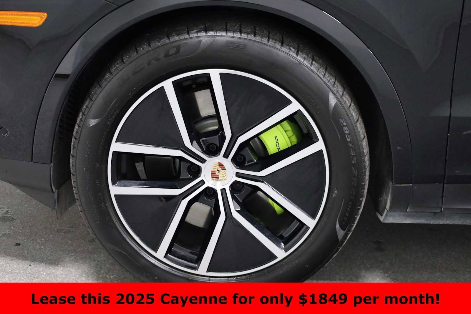 Certified 2025 Porsche Cayenne E-Hybrid image 40