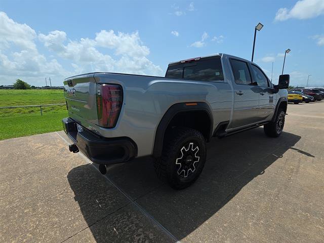 Used 2026 GMC Sierra 2500 AT4X AWD/4WD image 6