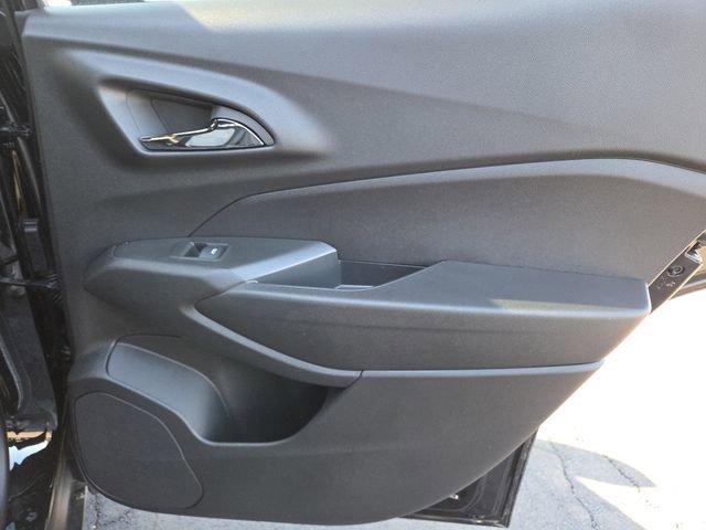 New 2026 Chevrolet Trax RS w/ Sunroof Package image 24