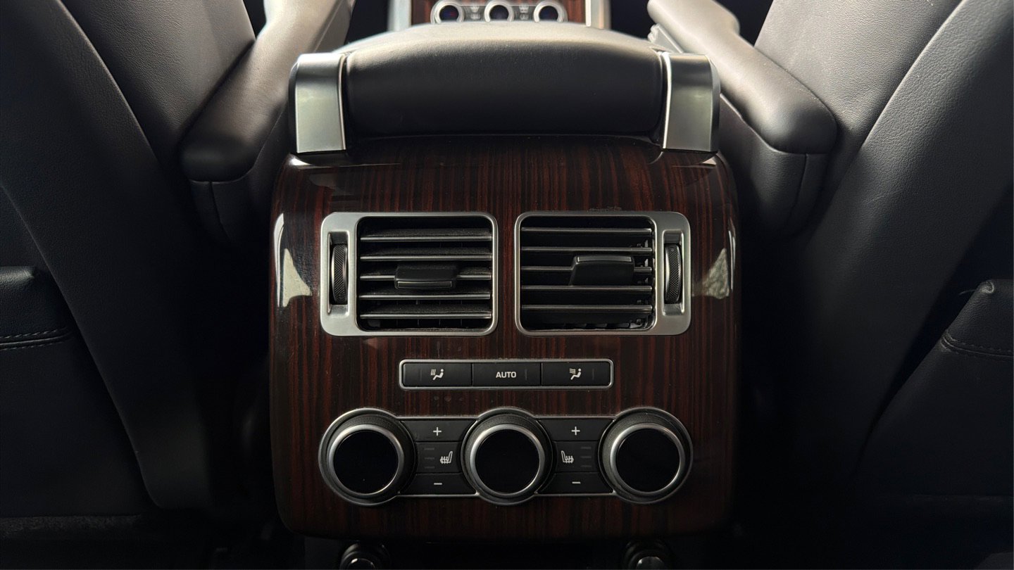 Used 2016 Land Rover Range Rover HSE image 33