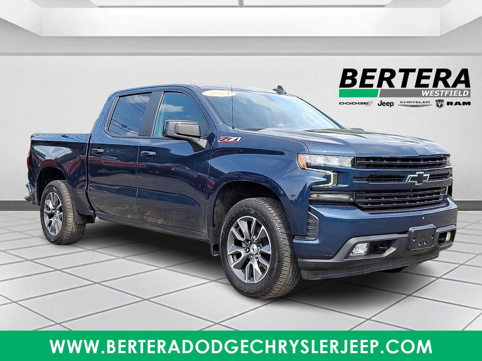 Used 2021 Chevrolet Silverado 1500 RST w/ Z71 Off-Road Package AWD/4WD video 1