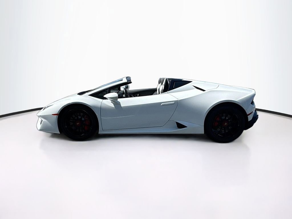 Used 2019 Lamborghini Huracan LP 580-2 image 8
