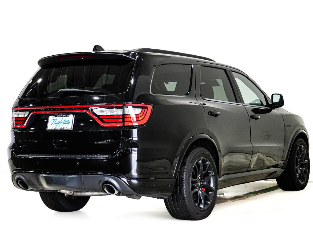 Used 2023 Dodge Durango R/T w/ Tow 'N Go Package AWD/4WD image 7