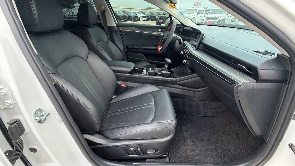 Used 2025 Kia K5 EX FWD image 28