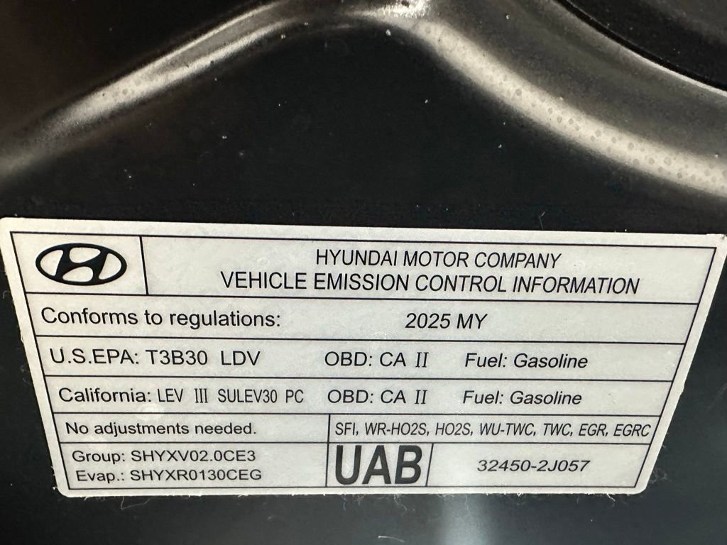 Used 2025 Hyundai Elantra Sport image 62