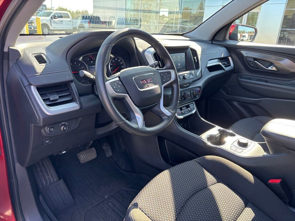 Used 2023 GMC Terrain SLE w/ Driver Convenience Package AWD/4WD image 21