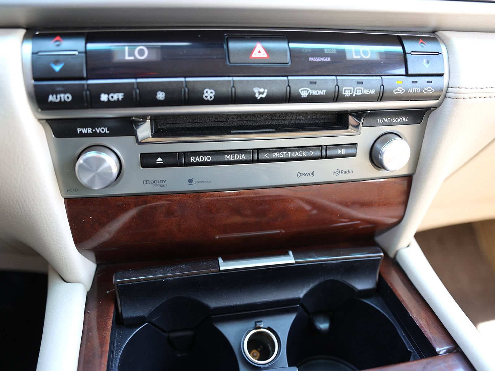 Used 2013 Lexus LS 460 AWD w/ Comfort Pkg image 28