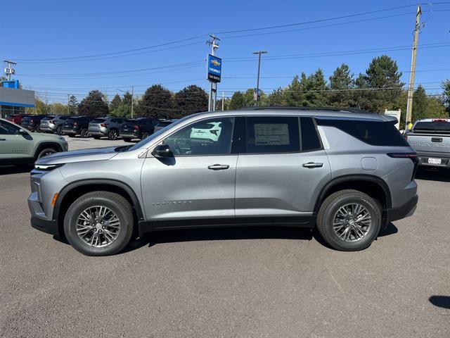 New 2026 Chevrolet Traverse LT w/ Driver Confidence Package image 2