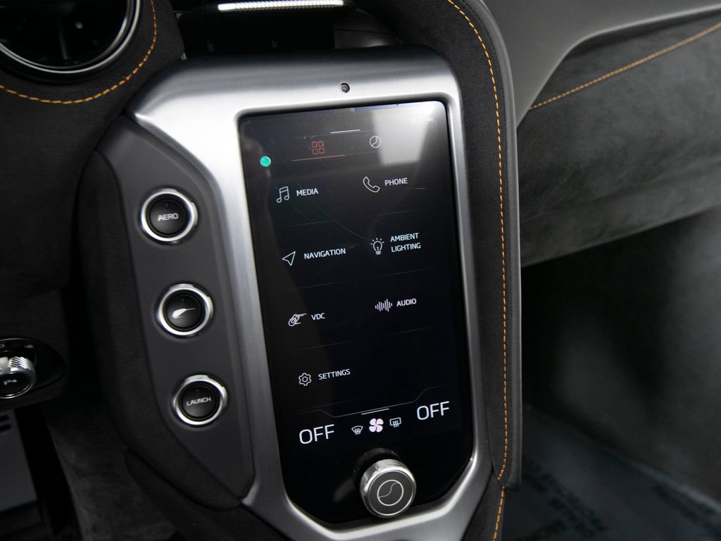 Used 2024 McLaren 750S Spider RWD image 20