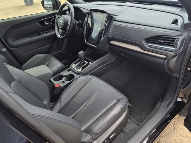 Used 2025 Subaru Forester Limited AWD/4WD image 13
