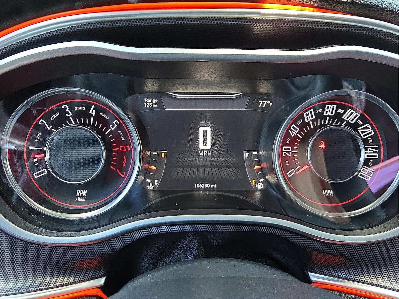 Used 2015 Dodge Challenger R/T Plus RWD image 23