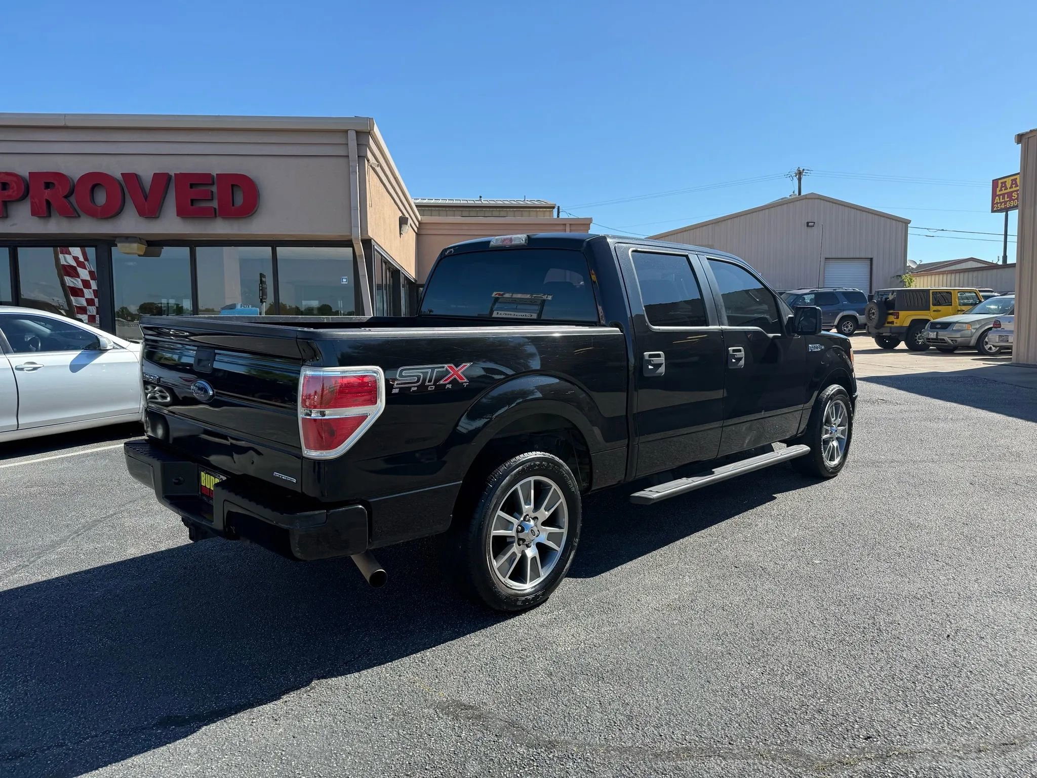 Used 2014 Ford F150 STX w/ Equipment Group 201A Mid image 4