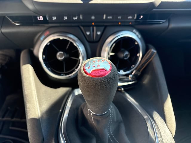 Certified 2023 Chevrolet Camaro SS RWD image 24