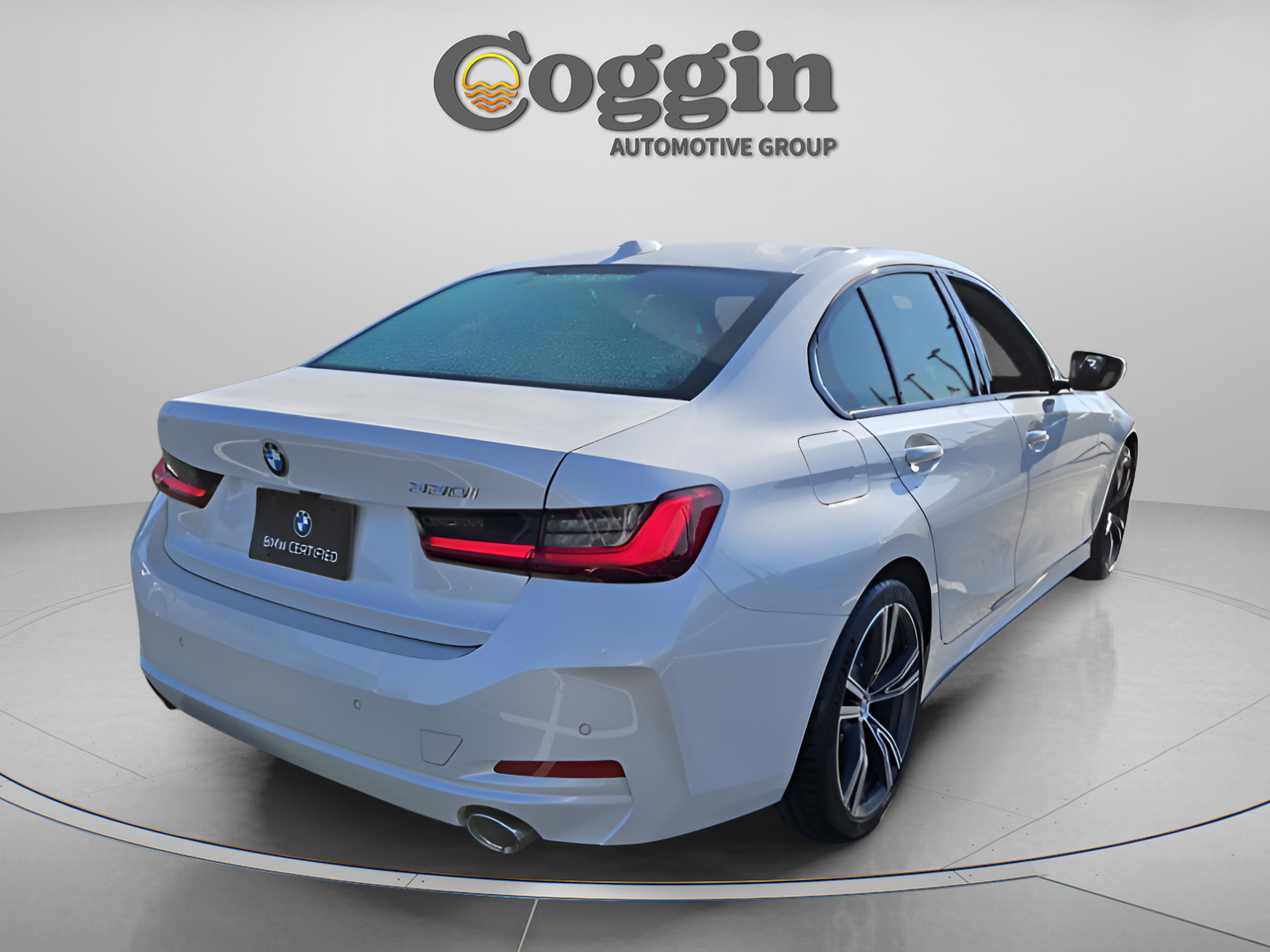 Certified 2023 BMW 330i 330i w/ Driving Assistance Package image 4
