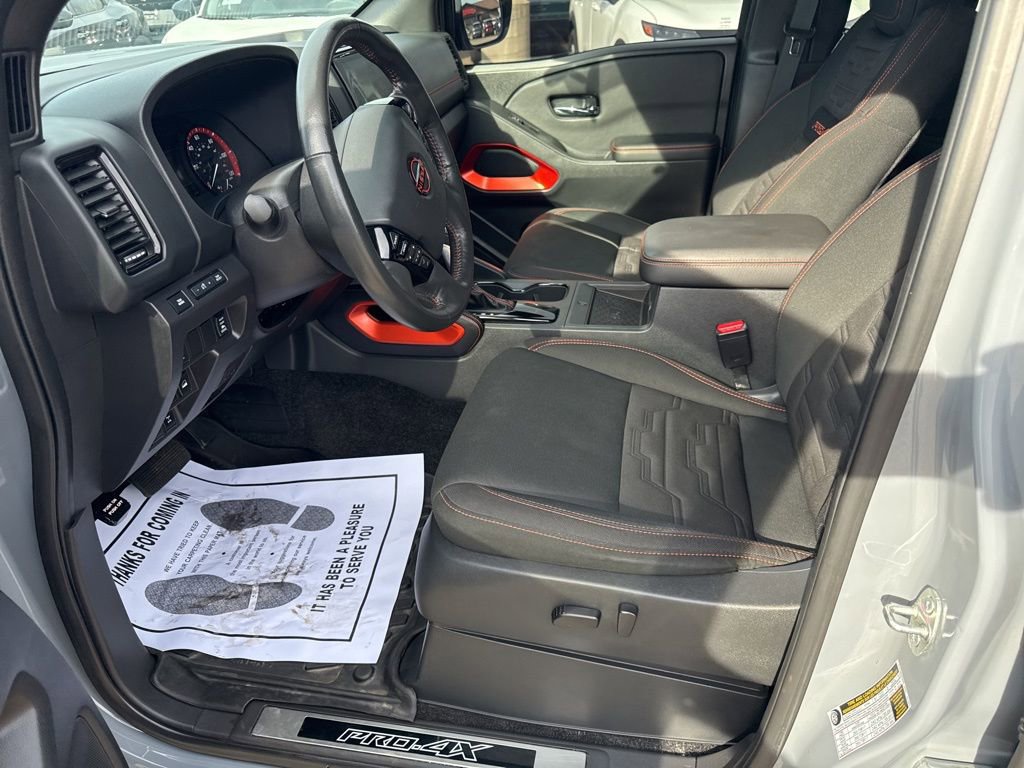 Used 2023 Nissan Frontier PRO-4X w/ Pro Convenience Package image 12