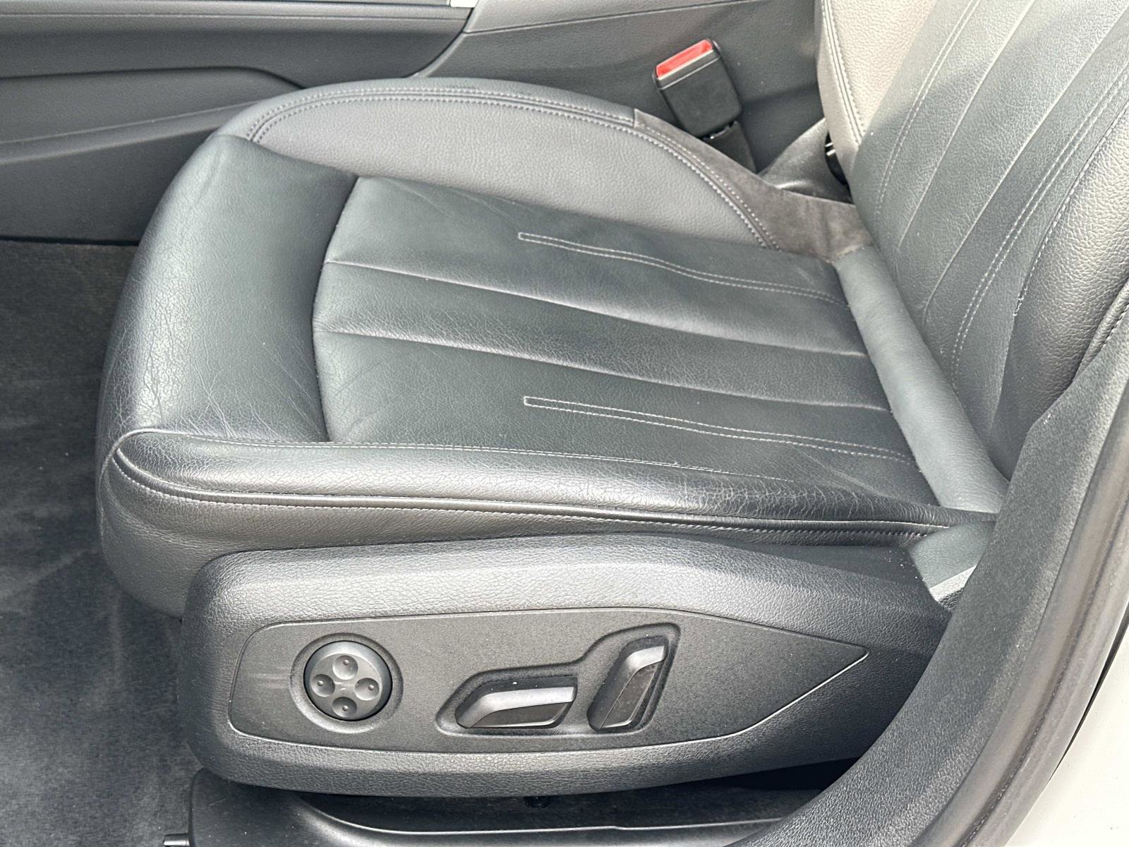 Used 2017 Audi A4 2.0T Premium image 16