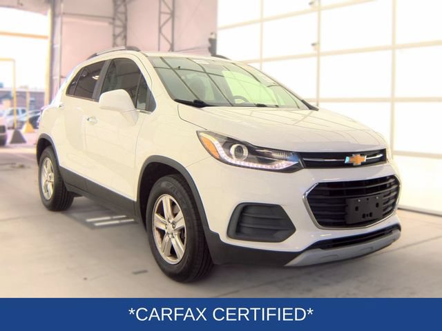 Used 2018 Chevrolet Trax LT w/ LT Convenience Package AWD/4WD image 2