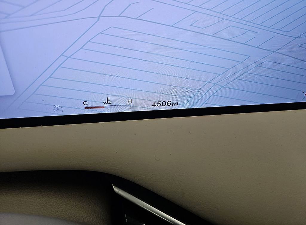 Used 2025 Genesis G80 2.5T Sport Prestige image 7