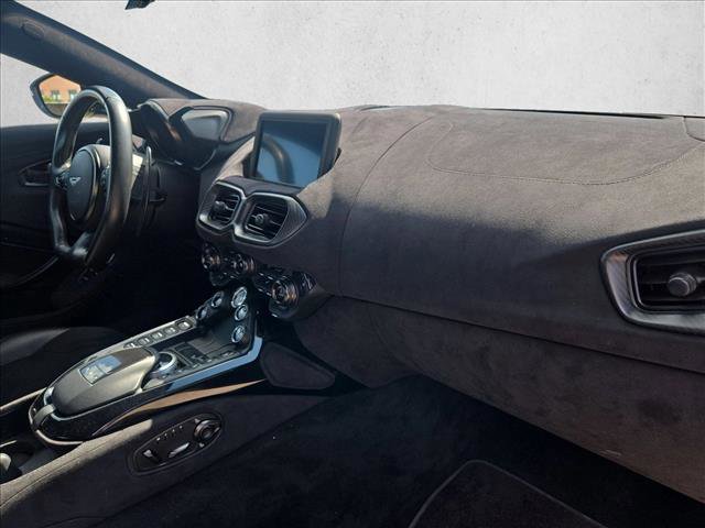 Used 2019 Aston Martin V8 Vantage Coupe RWD image 19