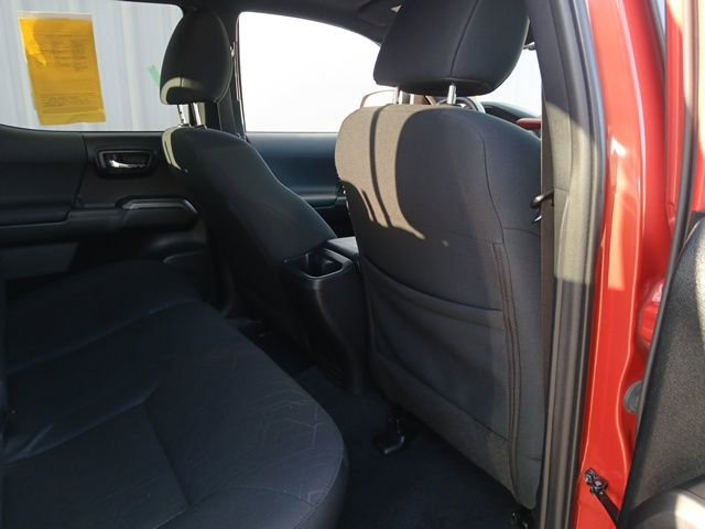 Used 2017 Toyota Tacoma TRD Sport image 20