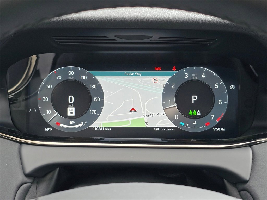 Used 2024 Land Rover Range Rover Evoque Dynamic SE image 12