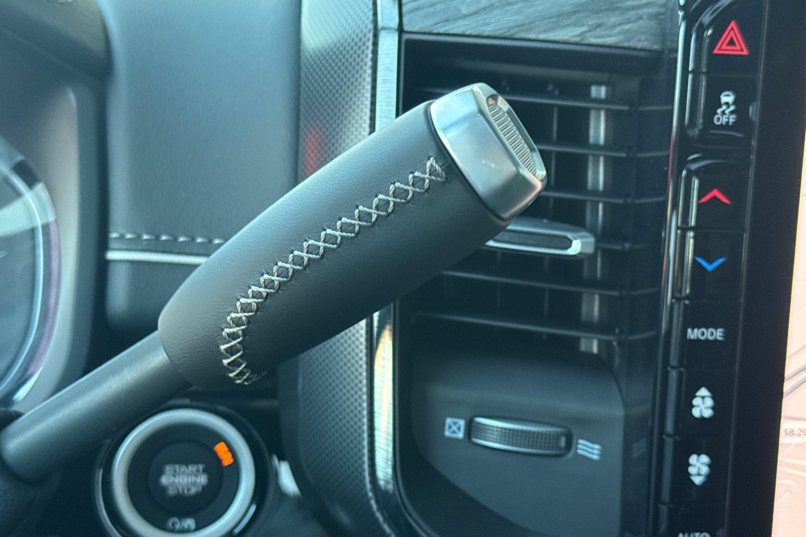 New 2026 RAM 3500 Limited AWD/4WD image 20