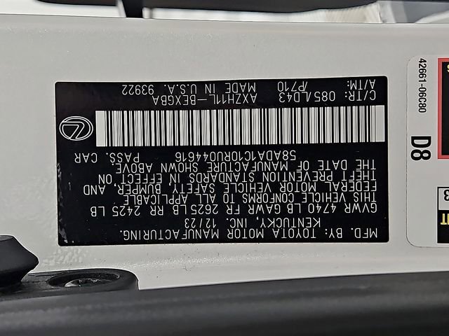 Used 2024 Lexus ES 300h w/ Premium Package image 31