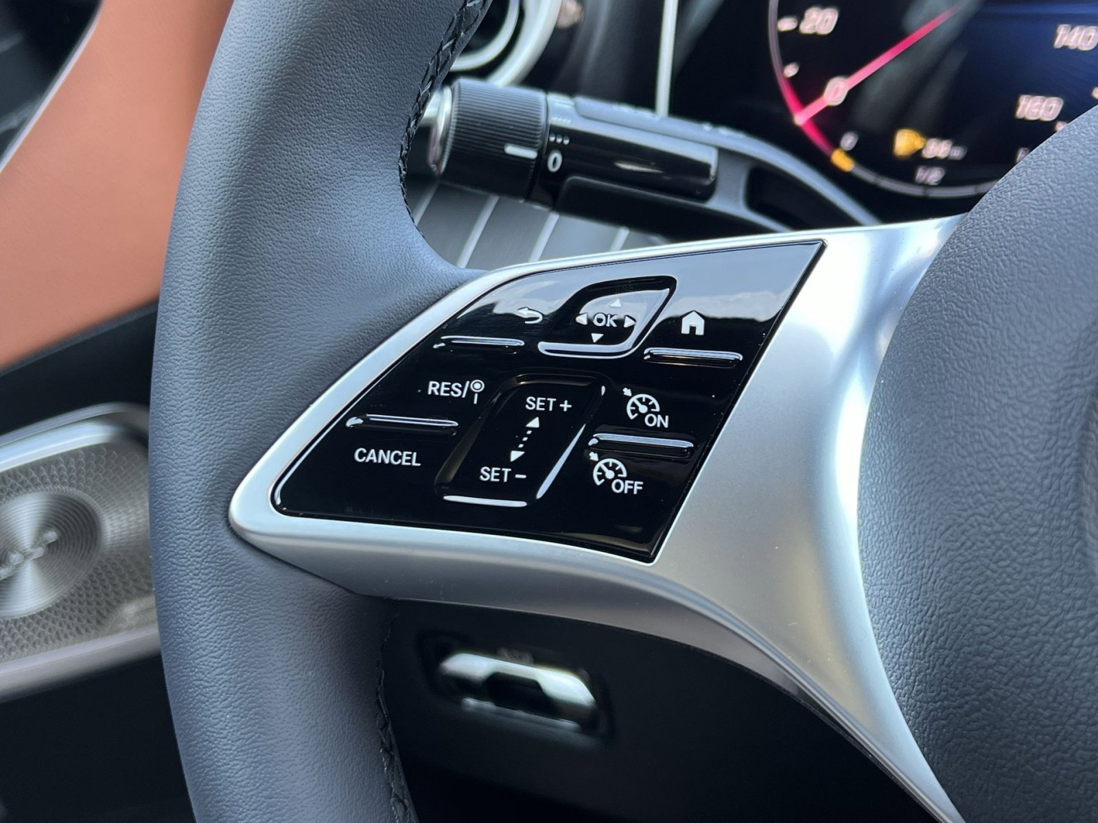 New 2026 Mercedes-Benz C 300 4MATIC Sedan image 30