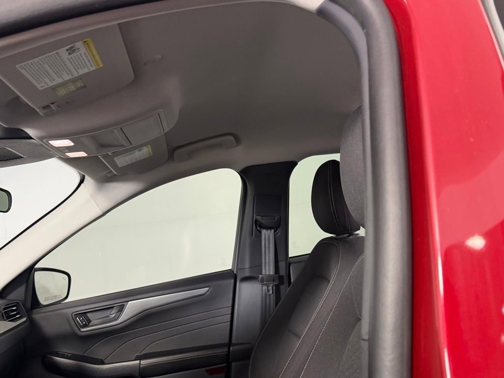 Used 2025 Ford Escape Active FWD image 21