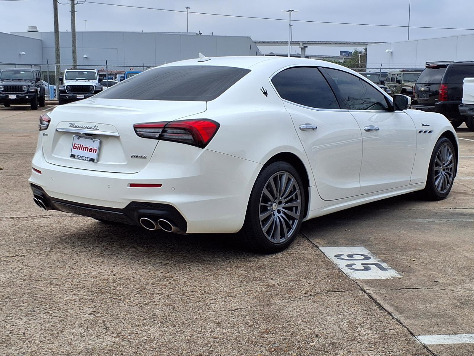 Used 2022 Maserati Ghibli Modena RWD image 27