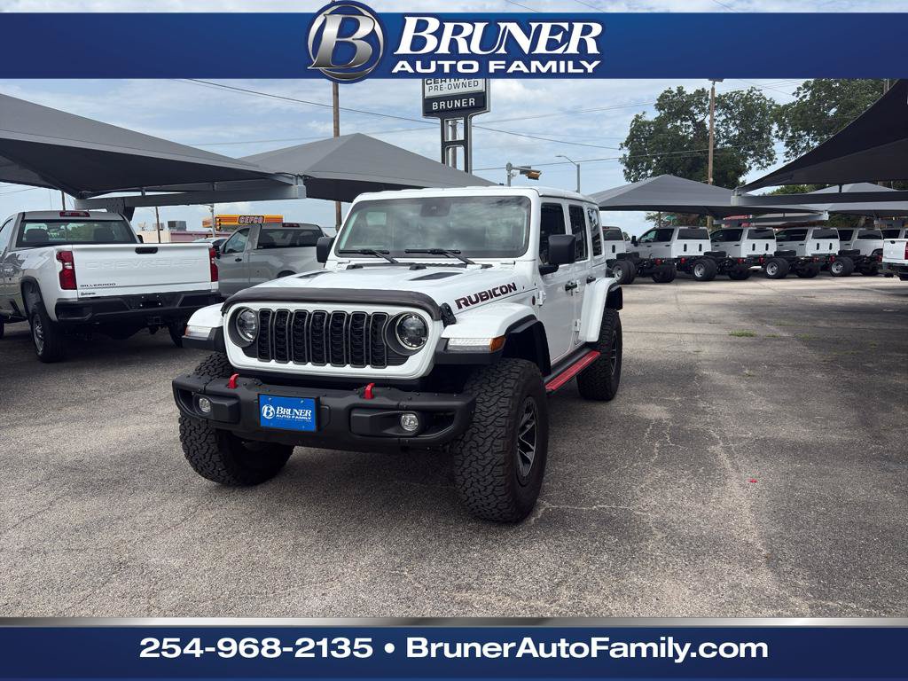 Used 2025 Jeep Wrangler Unlimited Rubicon AWD/4WD image 1