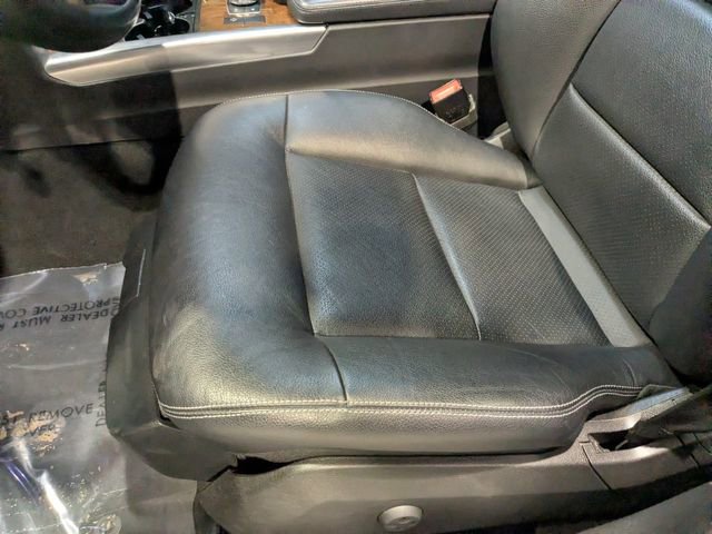 Used 2014 Mercedes-Benz E 250 BlueTEC 4MATIC Sedan image 24