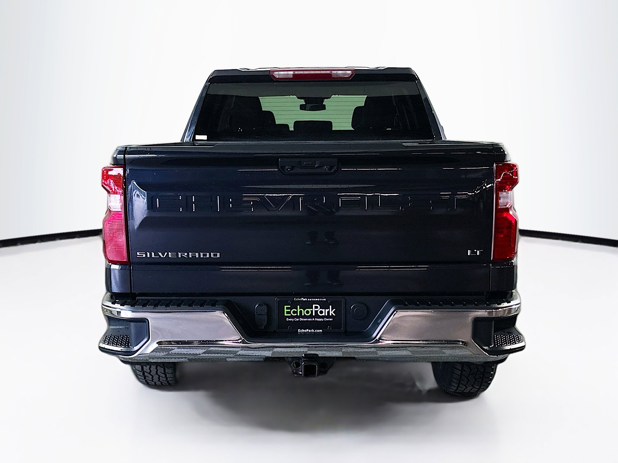 Used 2023 Chevrolet Silverado 1500 LT AWD/4WD image 7
