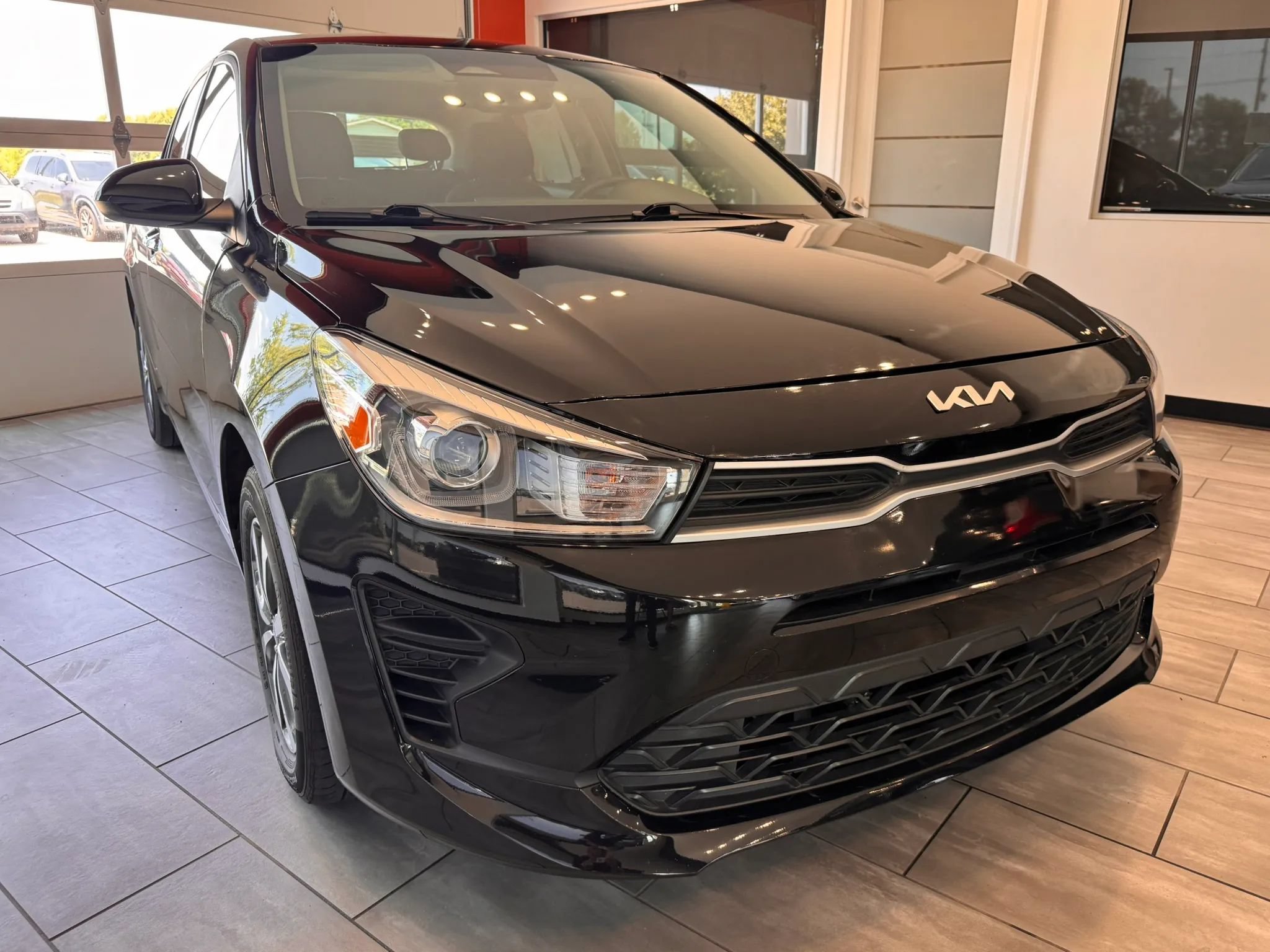 Used 2023 Kia Rio S w/ Technology Package FWD image 1