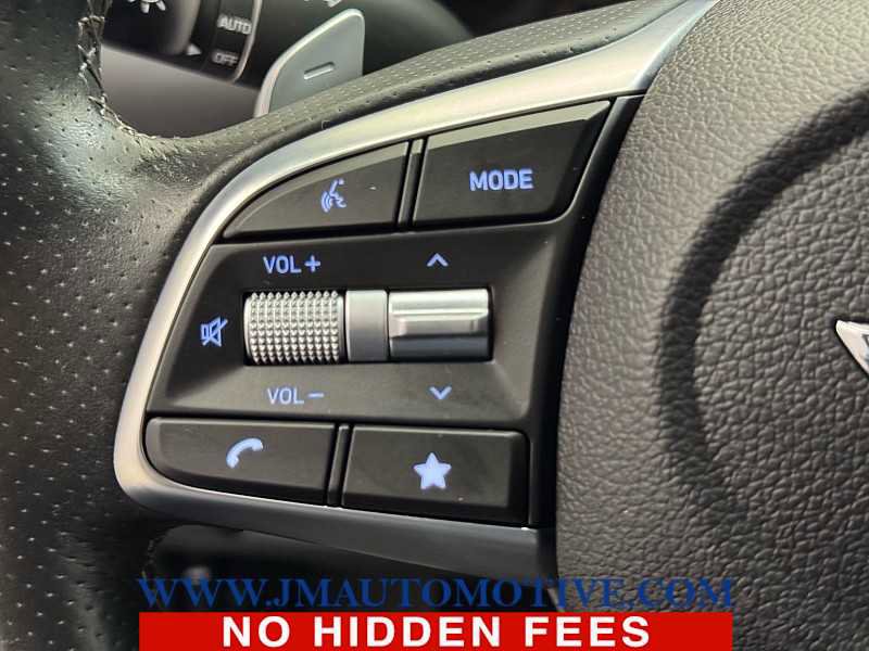 Used 2022 Genesis G70 2.0T w/ Prestige Package image 45