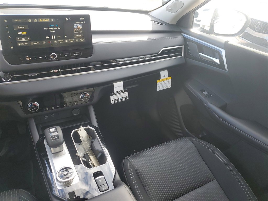 New 2026 Mitsubishi Outlander ES image 12