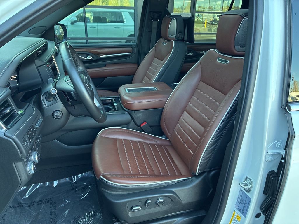 Used 2024 GMC Yukon XL Denali Ultimate image 30