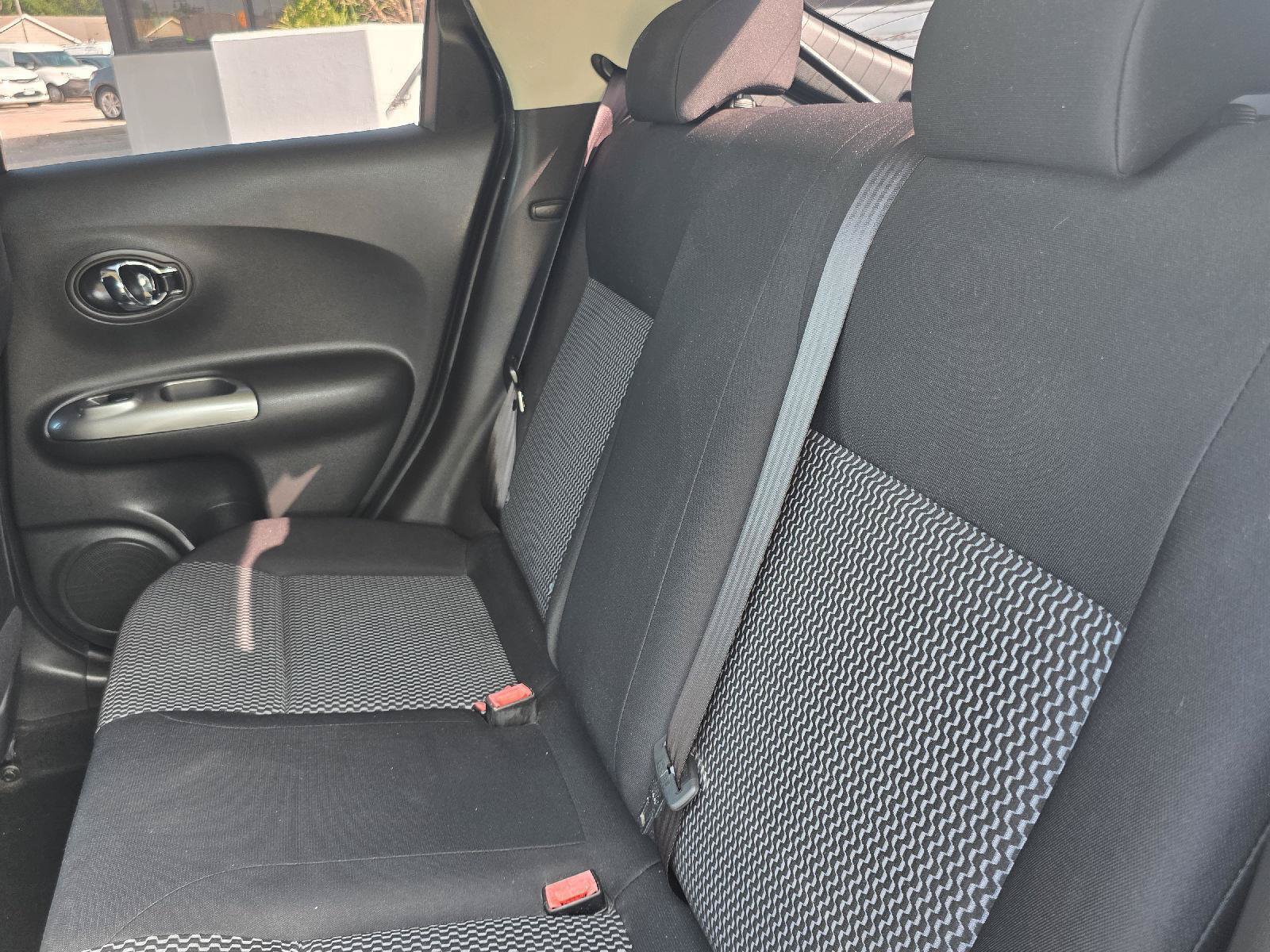 Used 2017 Nissan Juke S FWD image 28