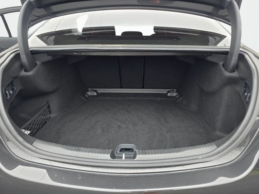Used 2023 Mercedes-Benz C 300 4MATIC Sedan image 12