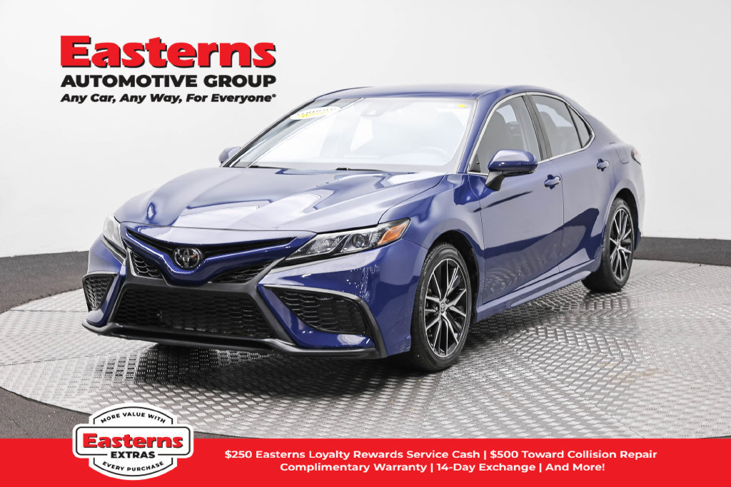 Used 2024 Toyota Camry SE