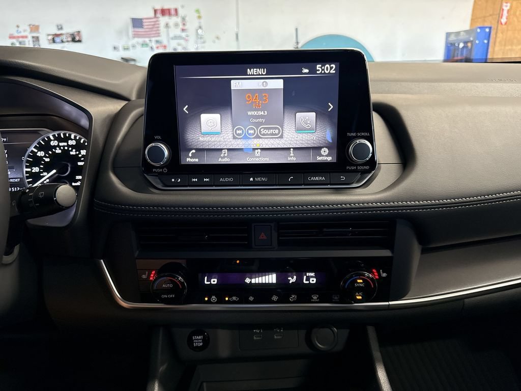 New 2026 Nissan Rogue Dark Armor AWD/4WD image 17