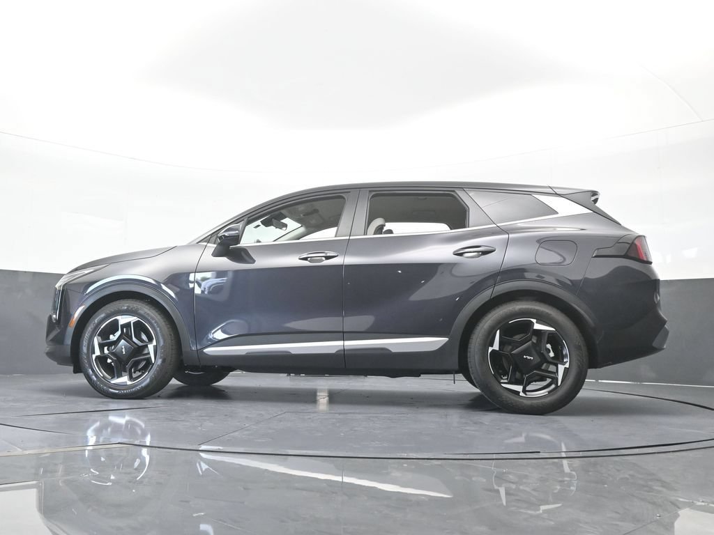 Used 2026 Kia Sportage EX FWD image 56