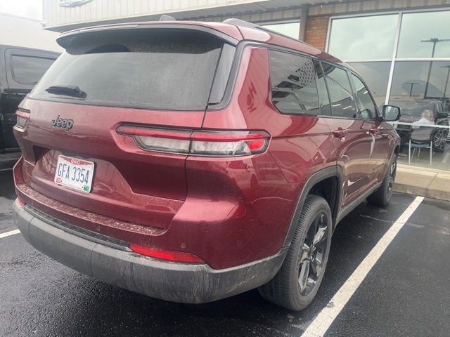 Used 2024 Jeep Grand Cherokee L Altitude AWD/4WD image 11