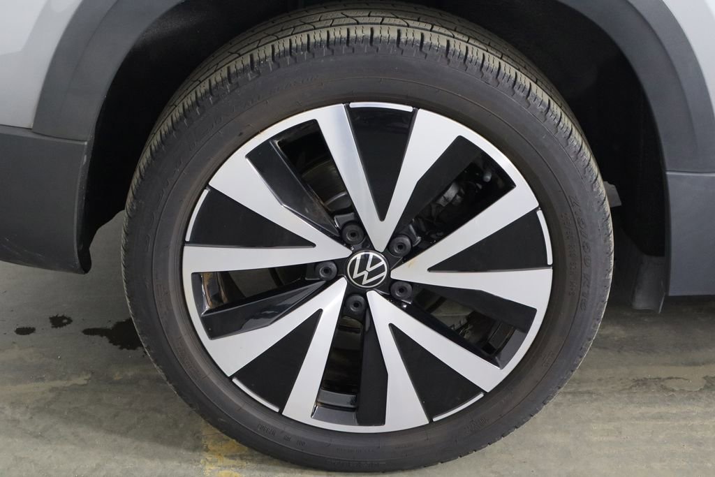 Used 2022 Volkswagen Taos SE image 35