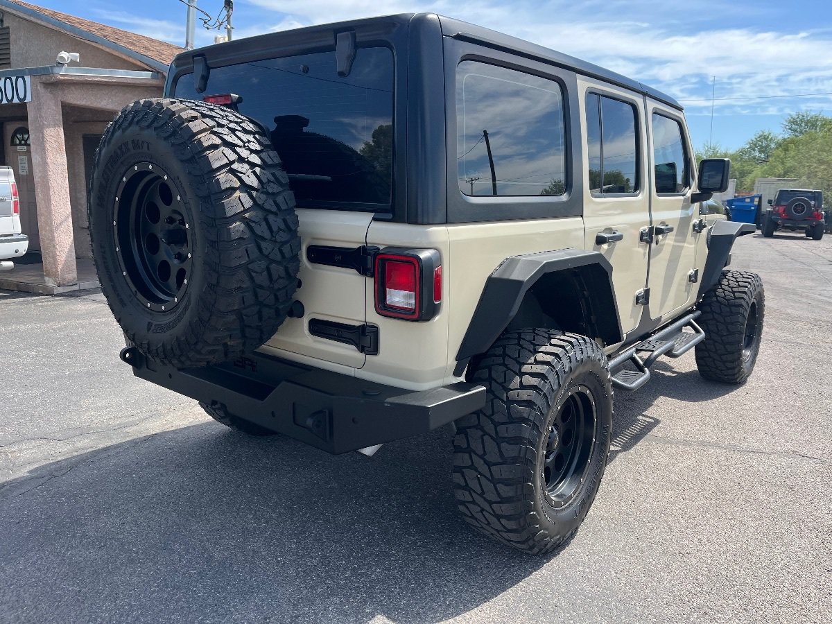 Used 2018 Jeep Wrangler Unlimited Sport AWD/4WD image 5