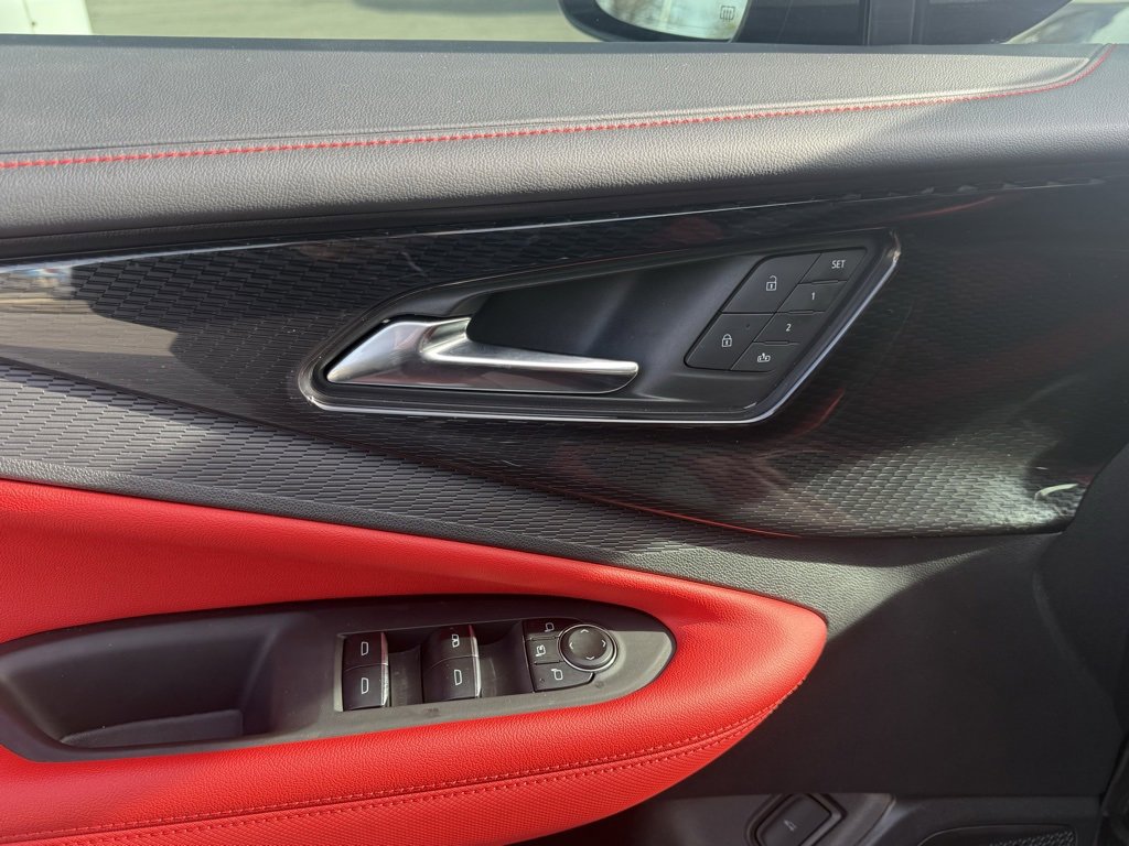 Used 2024 Chevrolet Blazer EV RS image 9