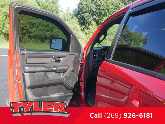 Used 2022 RAM 1500 TRX AWD/4WD image 17