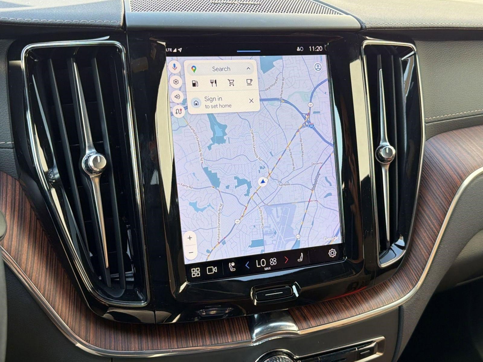 Used 2023 Volvo XC60 B5 Ultimate w/ Climate Package image 23