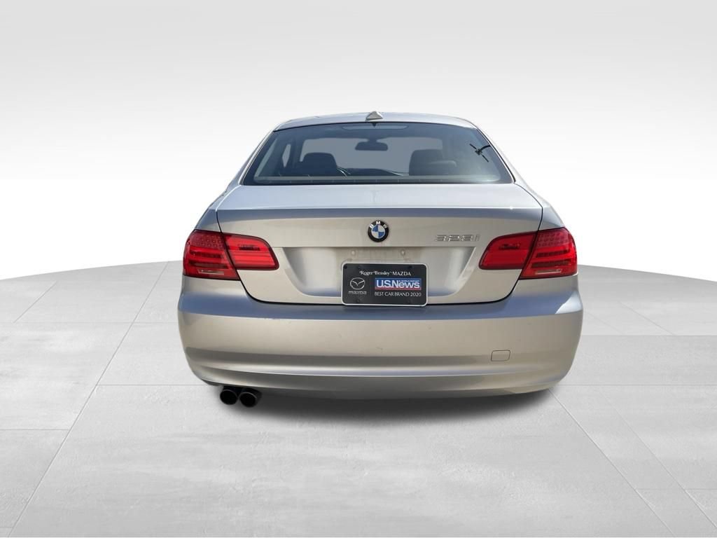Used 2011 BMW 328i xDrive Coupe AWD/4WD image 6