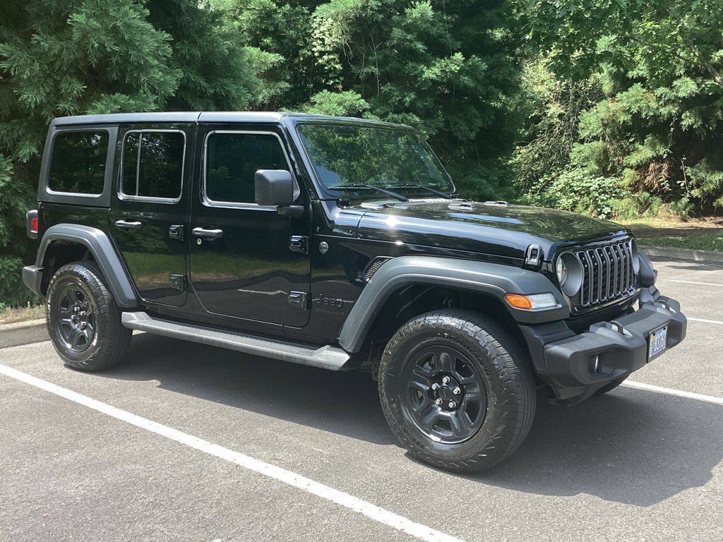 Used 2025 Jeep Wrangler Unlimited Sport AWD/4WD image 6